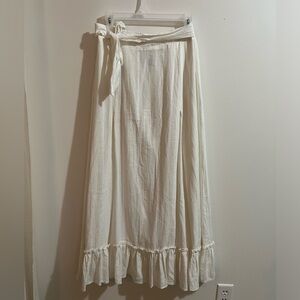 Maxi Skirt in Black with Flowy Design